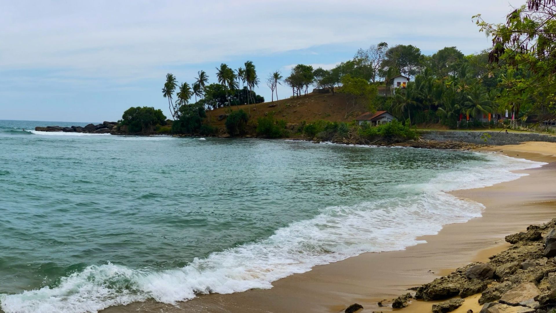 Unakuruwa Beach: Where Surfers and Silence Meet photo