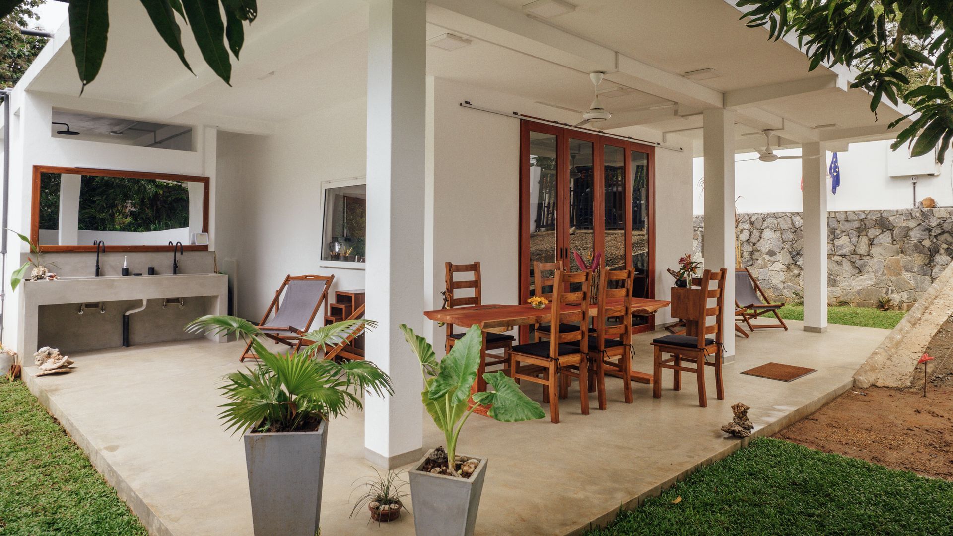 Aliya Watunu Hena — Main House photo